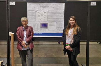 Dr. Jennifer Grant and Maggie Freiermuth at the Experimental Biology 2019 poster competition.